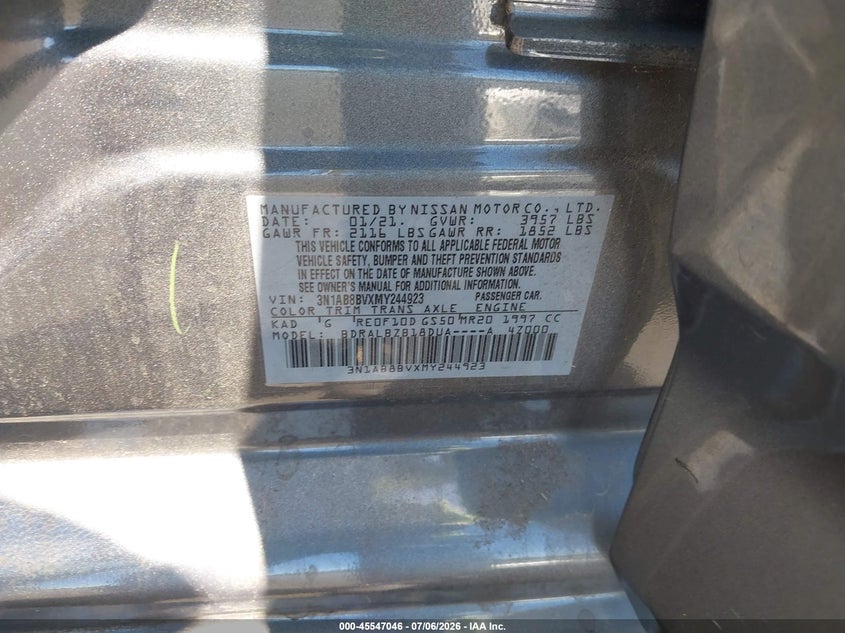 2021 Nissan Sentra VIN 3N1AB8BVXMY244923 IAAI salvage auction — RIGHT SIDE, Salvage Title, sold $2,250 on 2026-07-26 (photo 9)