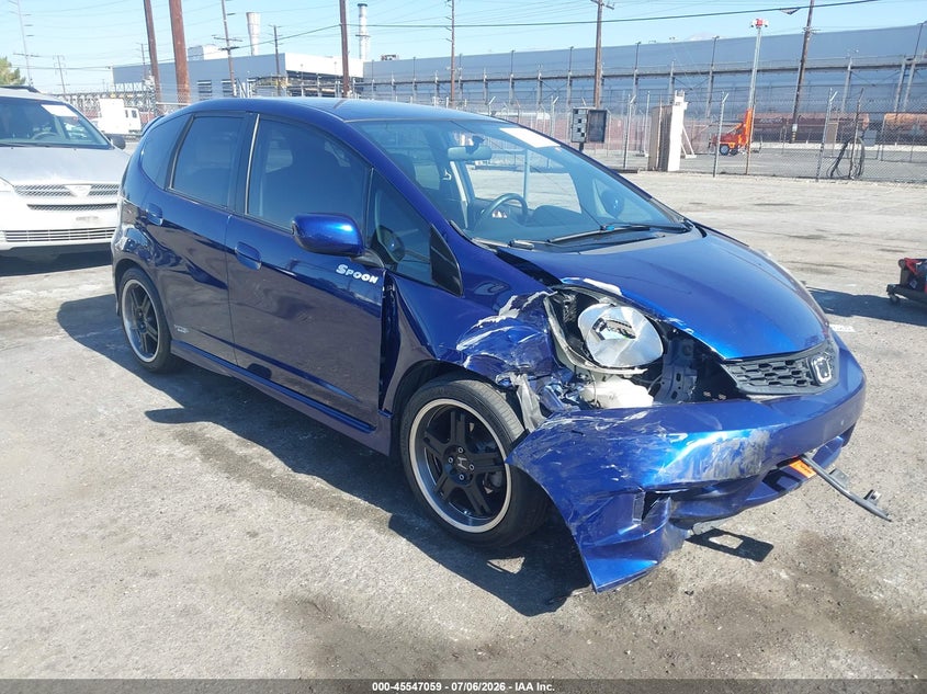 2013 Honda Fit VIN JHMGE8H69DC011301 IAAI salvage auction — RIGHT FRONT, Salvage (California), sold $825 on 2026-07-28 (photo 1)