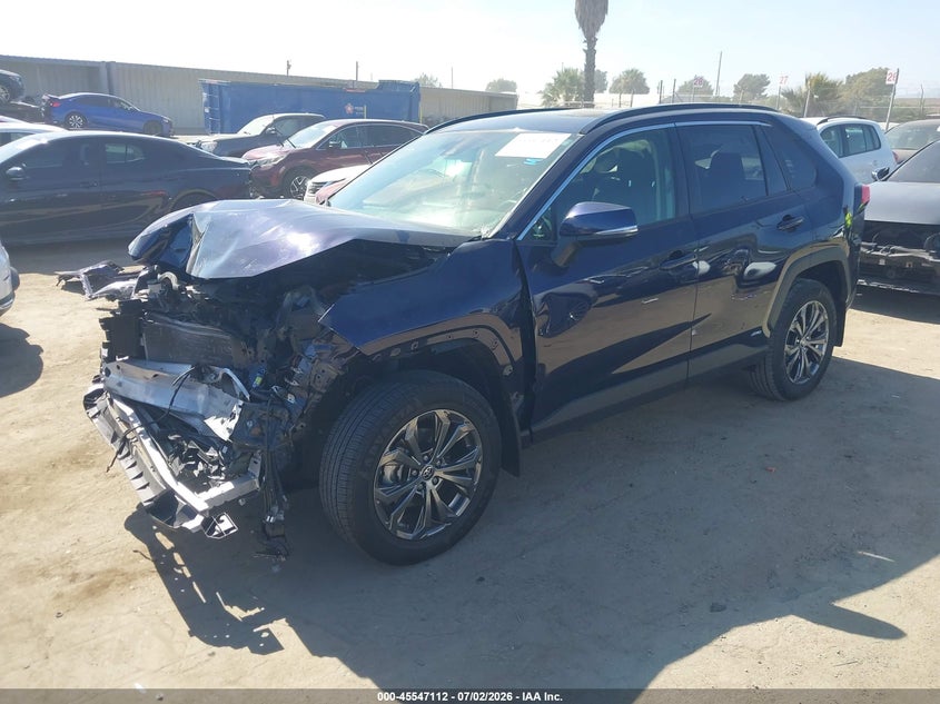 2024 Toyota Rav 4 VIN JTMB6RFV1RD135329 IAAI salvage auction — FRONT END, Salvage Title, sold $7,600 on 2026-07-31 (photo 2)