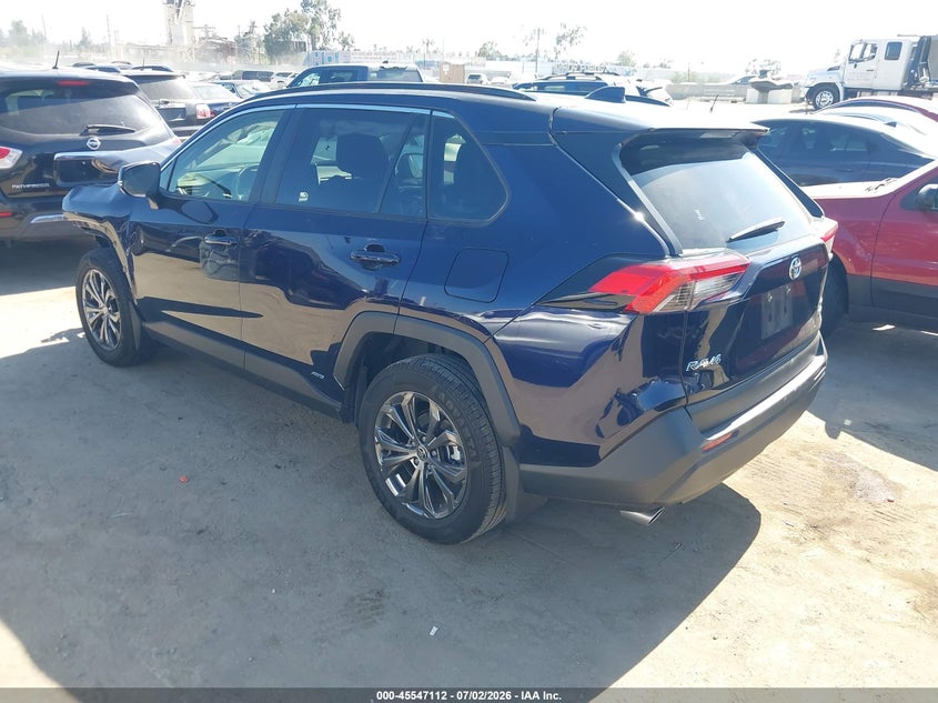 2024 Toyota Rav 4 VIN JTMB6RFV1RD135329 IAAI salvage auction — FRONT END, Salvage Title, sold $7,600 on 2026-07-31 (photo 3)