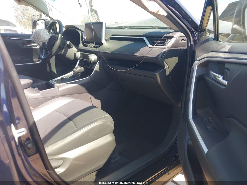 2024 Toyota Rav 4 VIN JTMB6RFV1RD135329 IAAI salvage auction — FRONT END, Salvage Title, sold $7,600 on 2026-07-31 (photo 5)