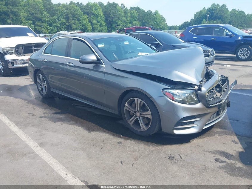 2017 Mercedes-benz E-klasse VIN WDDZF4KB4HA094987 IAAI salvage auction — FRONT END, Salvage Title, sold $3,050 on 2026-07-29 (photo 1)