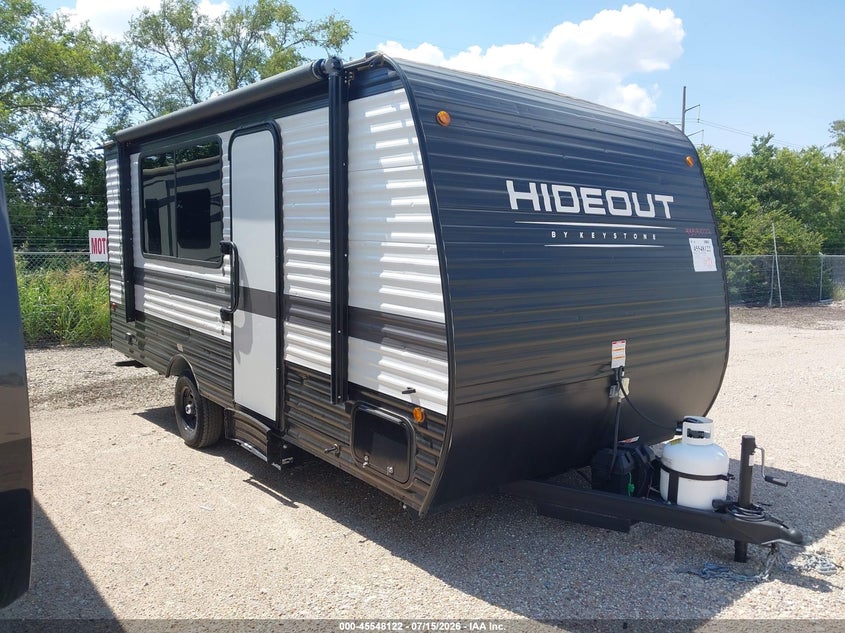 2025 Keystone Hideout VIN 4YDTH1G18SW242106 IAAI salvage auction — HAIL, Salvage (Kansas), sold $4,825 on 2026-09-02 (photo 1)