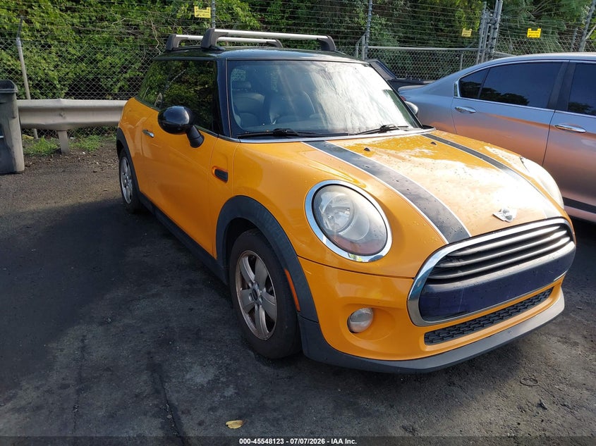2017 Mini Hard top VIN WMWXP5C54H3C63858 IAAI salvage auction — NORMAL WEAR, Clear (North Carolina), sold $1,875 on 2026-07-30 (photo 1)