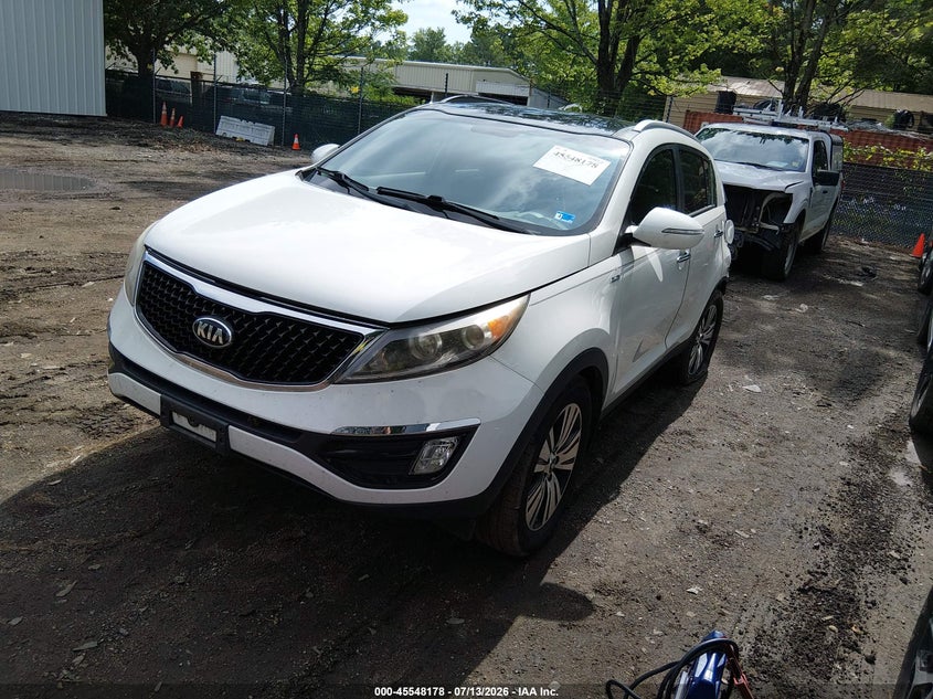 2015 Kia Sportage VIN KNDPCCAC1F7791638 IAAI salvage auction — REAR END, Clear (Virginia), sold $2,000 on 2026-07-30 (photo 2)