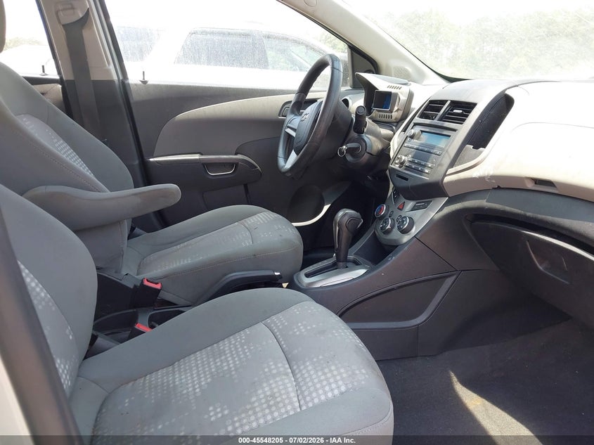 2016 Chevrolet SONIC VIN 1G1JA5SHXG4171366 IAAI salvage auction — NORMAL WEAR, Clear (Georgia), sold $375 on 2026-07-22 (photo 5)