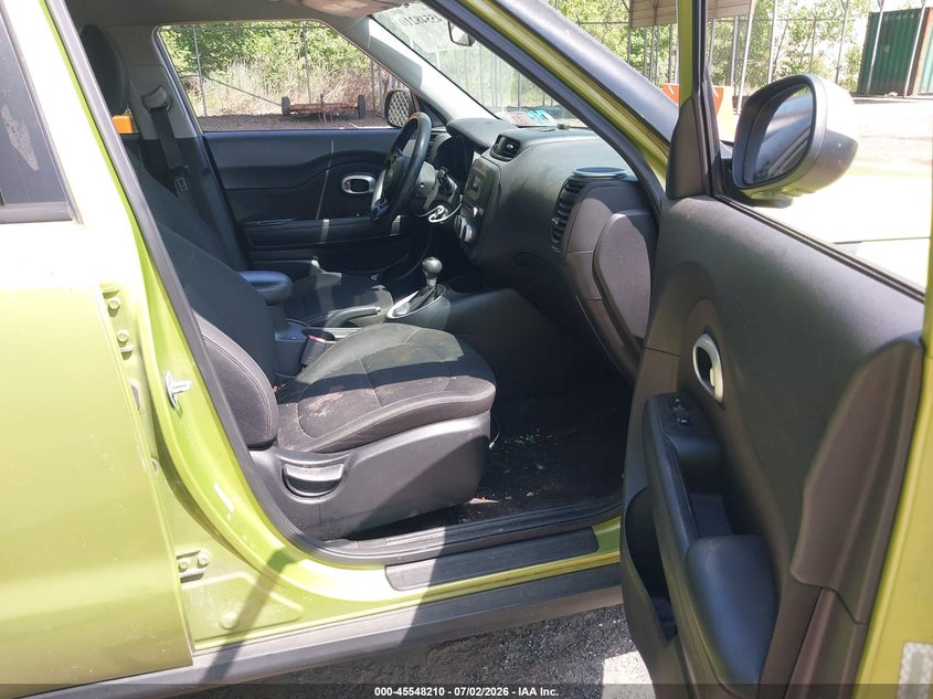 2014 Kia Soul VIN KNDJN2A22E7042668 IAAI salvage auction — NORMAL WEAR, Clear (Maryland), sold $675 on 2026-07-21 (photo 5)