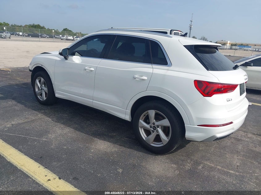 2021 Audi Q3 VIN WA1AUCF3XM1072166 IAAI salvage auction — FRONT END, Rebuildable (Florida), sold $1,050 on 2026-07-30 (photo 3)