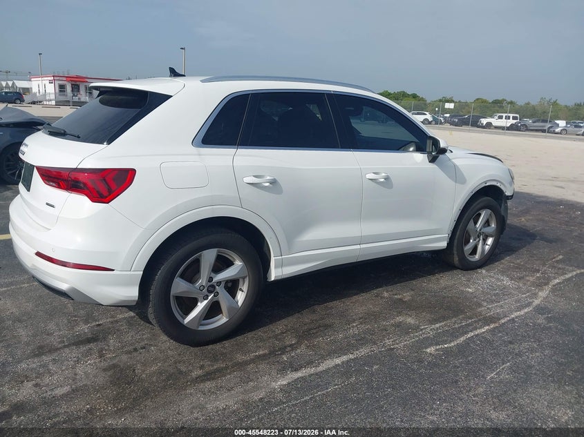 2021 Audi Q3 VIN WA1AUCF3XM1072166 IAAI salvage auction — FRONT END, Rebuildable (Florida), sold $1,050 on 2026-07-30 (photo 4)