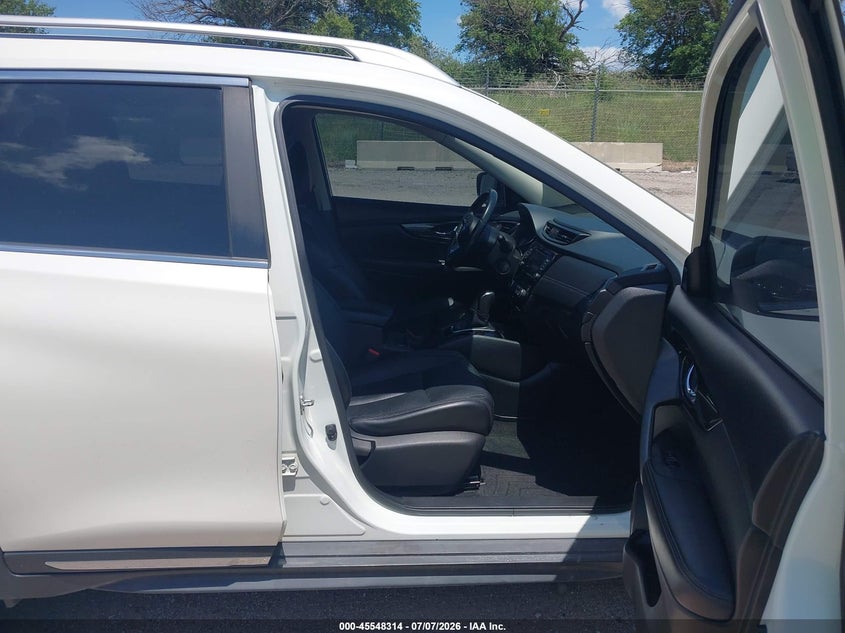 2018 Nissan Rogue VIN JN8AT2MV2JW304799 IAAI salvage auction — REAR END, Certificate Of Title (Nebraska), sold $4,100 on 2026-07-24 (photo 5)