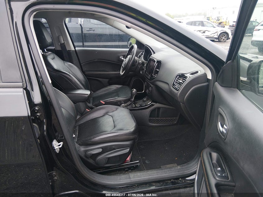 2018 Jeep Compass VIN 3C4NJDCB6JT131848 IAAI salvage auction — UNKNOWN, Salvage (Pennsylvania), sold $5,800 on 2026-07-23 (photo 5)
