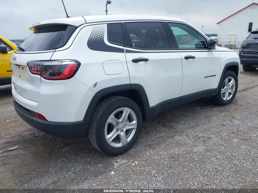 2023 Jeep Compass VIN 3C4NJDAN1PT519592 IAAI salvage auction — UNKNOWN, Salvage Title, sold $3,100 on 2026-08-08 (photo 4)