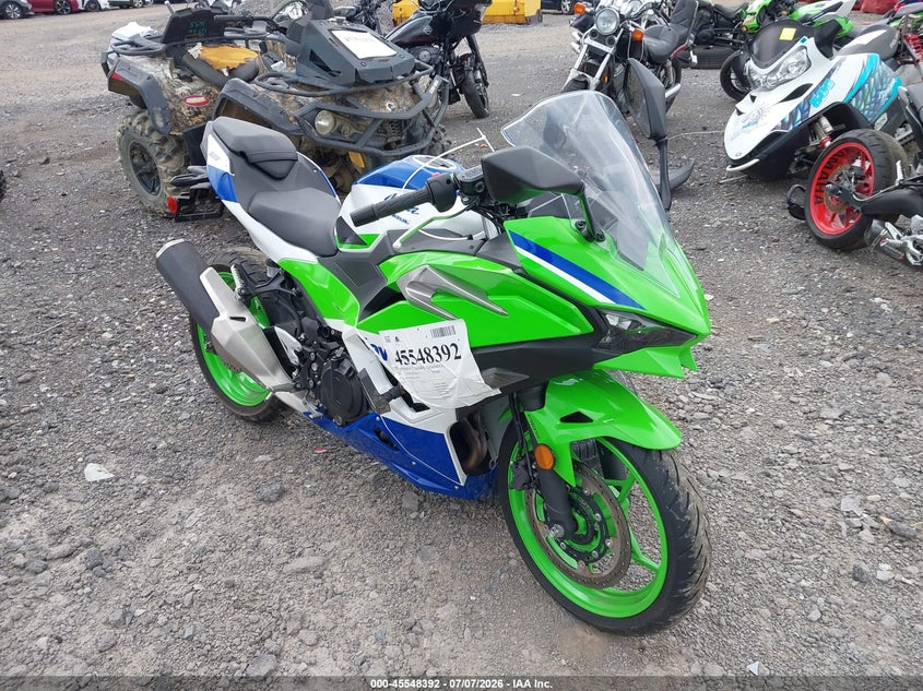 2024 Kawasaki Ninja VIN ML5EXGJ18RDA18525 IAAI salvage auction — UNKNOWN, Salvage Title, sold $1,750 on 2026-09-12 (photo 1)