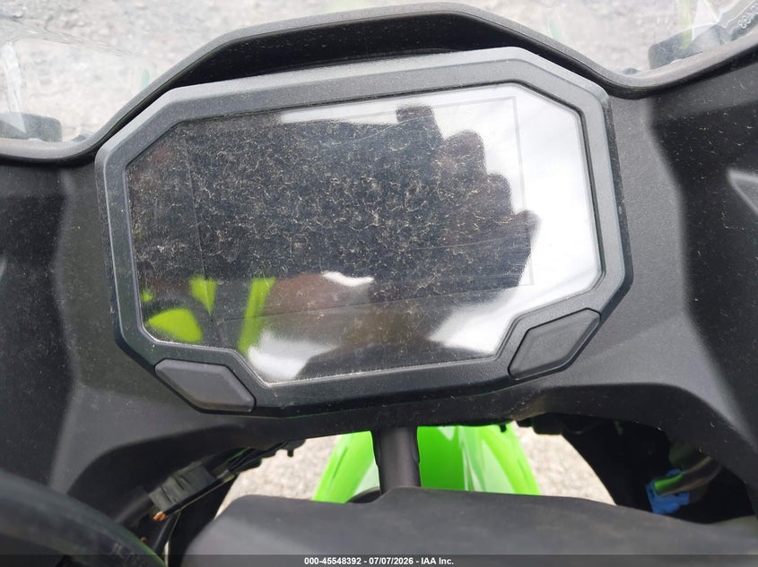 2024 Kawasaki Ninja VIN ML5EXGJ18RDA18525 IAAI salvage auction — UNKNOWN, Salvage Title, sold $1,750 on 2026-09-12 (photo 7)