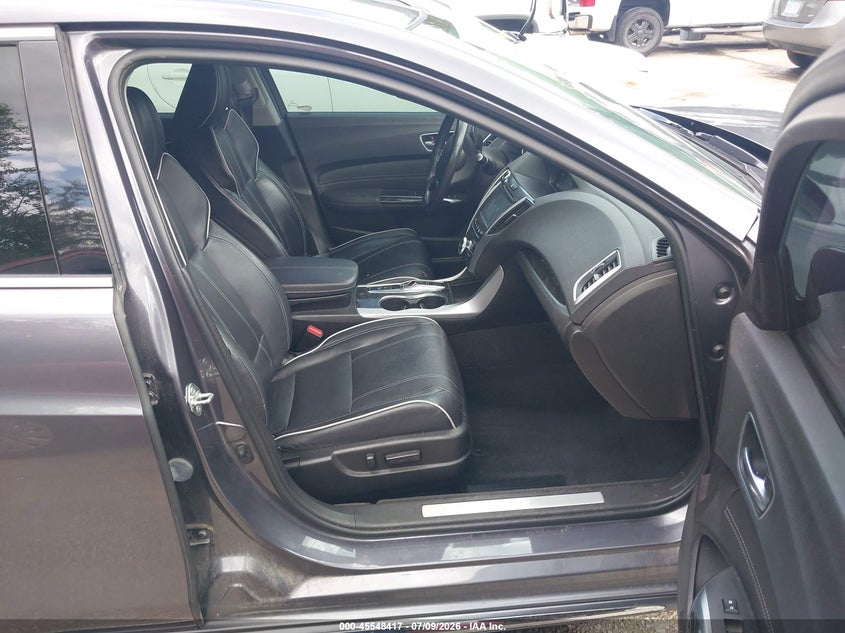 2018 Acura Tlx VIN 19UUB3F58JA004195 IAAI salvage auction — RIGHT FRONT, Wait Title, sold $3,525 on 2026-09-02 (photo 5)