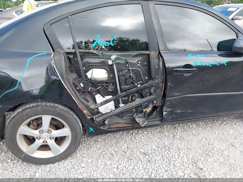 2006 Mazda 3 VIN JM1BK12F261450438 IAAI salvage auction — SIDE, Salvage (Alabama), sold $150 on 2026-07-29 (photo 6)