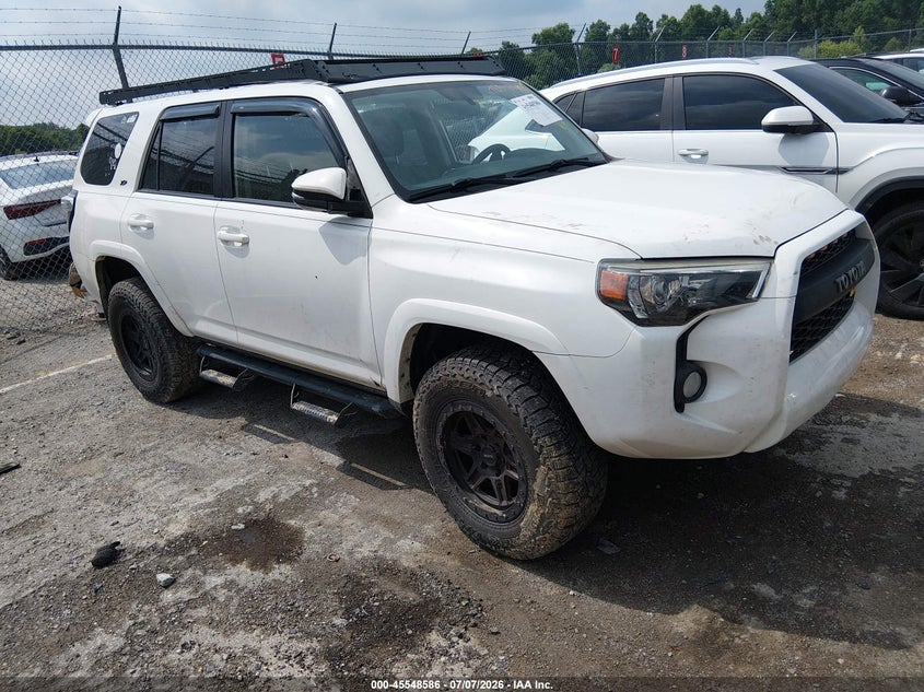 2019 Toyota 4runner VIN JTEBU5JR4K5666853 IAAI salvage auction — SIDE, Salvage (Kentucky), sold $10,300 on 2026-07-31 (photo 1)