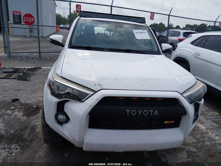 2019 Toyota 4runner VIN JTEBU5JR4K5666853 IAAI salvage auction — SIDE, Salvage (Kentucky), sold $10,300 on 2026-07-31 (photo 6)