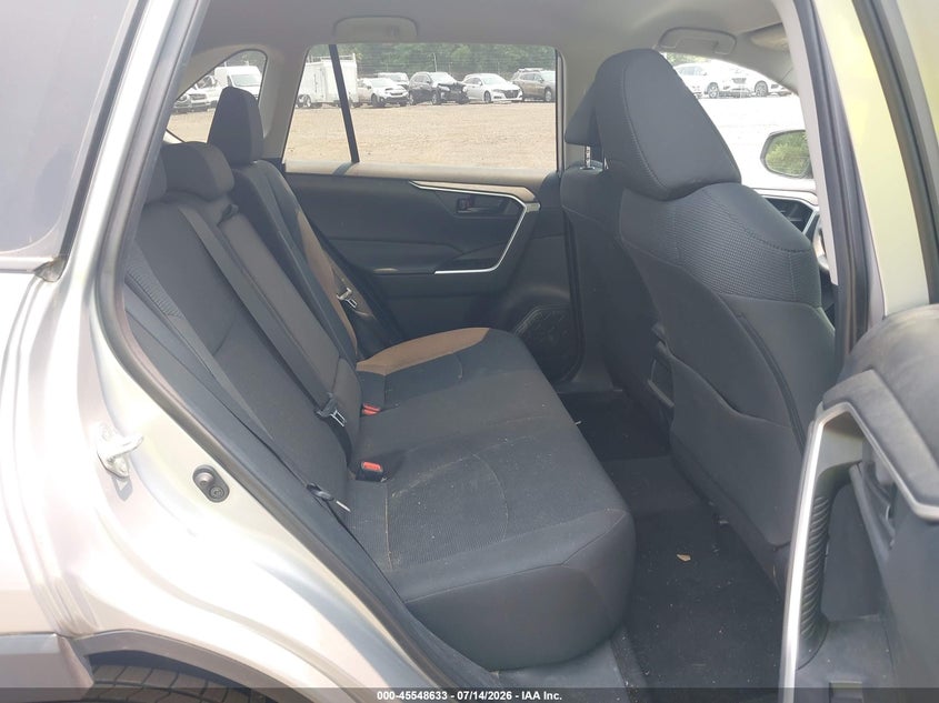 2021 Toyota Rav 4 VIN 2T3F1RFV5MW225577 IAAI salvage auction — SIDE, Salvage Title, sold $7,200 on 2026-07-31 (photo 8)