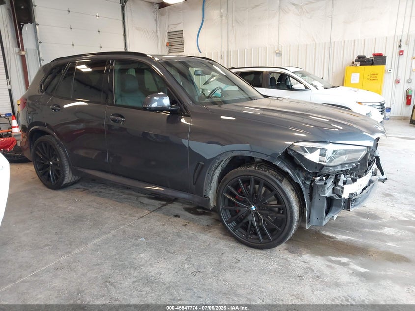 2022 BMW X5 VIN 5UXCR4C05N9J90529 — IAAI salvage auction photo