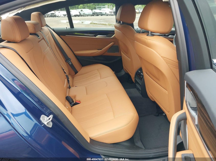 2021 BMW 5er VIN WBA13BJ07MWW95079 IAAI salvage auction — FRONT END, Salvage Title, sold $12,400 on 2026-08-19 (photo 8)