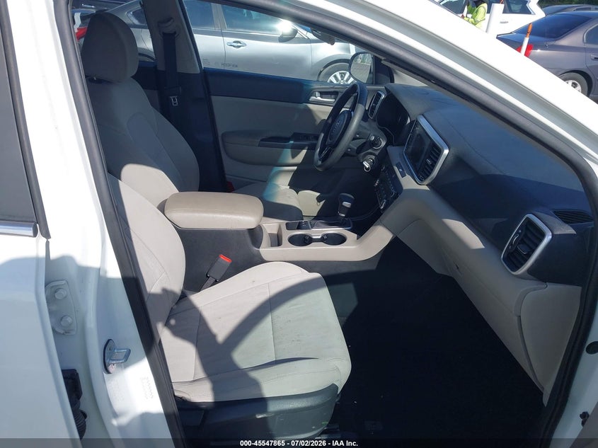 2020 Kia Sportage VIN KNDPMCAC9L7699024 IAAI salvage auction — UNKNOWN, Clear (Florida), sold $4,200 on 2026-07-29 (photo 5)