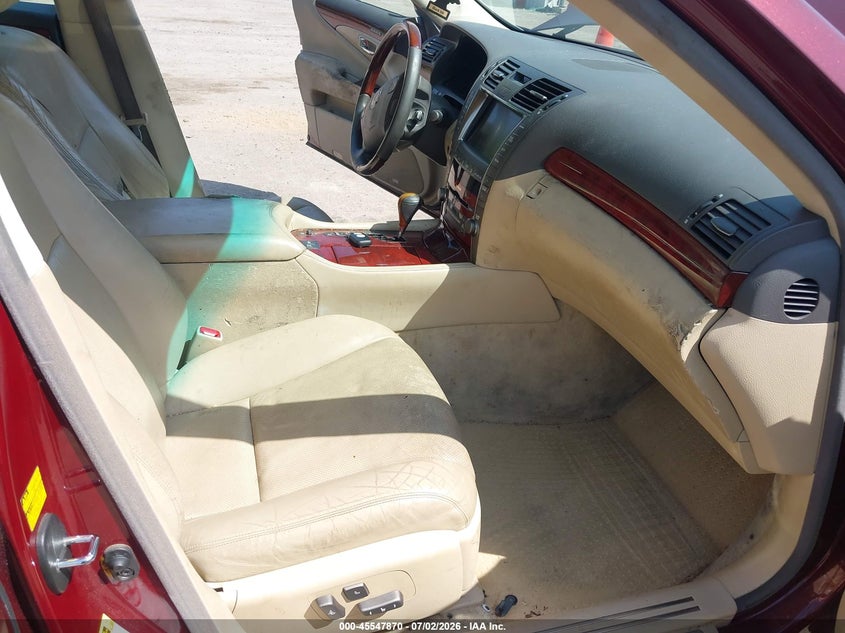 2008 Lexus Ls 460 VIN JTHBL46F685081800 IAAI salvage auction — NORMAL WEAR, Clear (Maryland), sold $1,100 on 2026-07-28 (photo 5)
