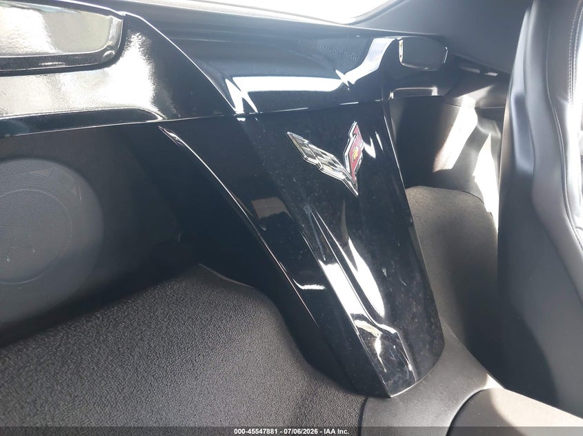 2019 Chevrolet Corvette VIN 1G1YA3D73K5122990 IAAI salvage auction — FRONT END, Rebuildable (Florida), sold $17,100 on 2026-07-28 (photo 8)