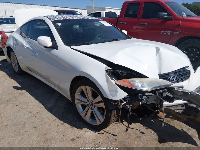 2012 Hyundai Genesis VIN KMHHT6KD9CU078525 IAAI salvage auction — FRONT & REAR, Junk (Oklahoma), sold $275 on 2026-07-31 (photo 1)