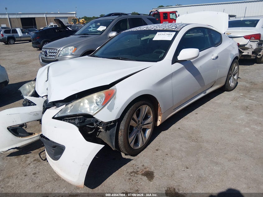 2012 Hyundai Genesis VIN KMHHT6KD9CU078525 IAAI salvage auction — FRONT & REAR, Junk (Oklahoma), sold $275 on 2026-07-31 (photo 2)