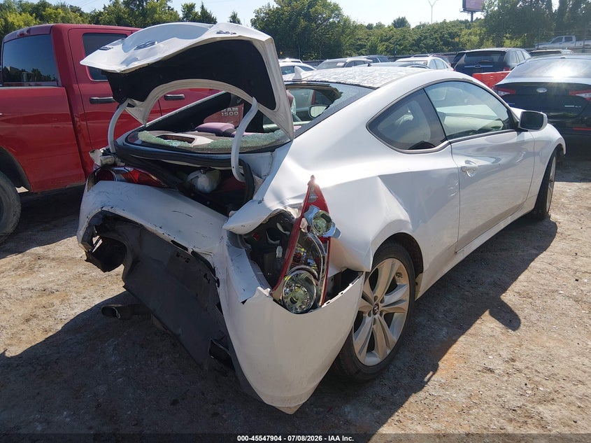 2012 Hyundai Genesis VIN KMHHT6KD9CU078525 IAAI salvage auction — FRONT & REAR, Junk (Oklahoma), sold $275 on 2026-07-31 (photo 4)