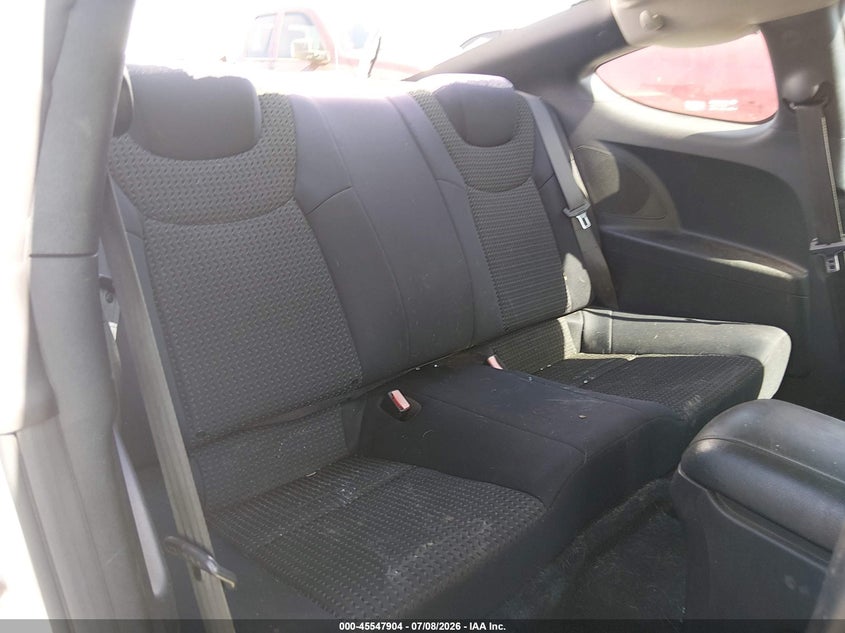 2012 Hyundai Genesis VIN KMHHT6KD9CU078525 IAAI salvage auction — FRONT & REAR, Junk (Oklahoma), sold $275 on 2026-07-31 (photo 8)