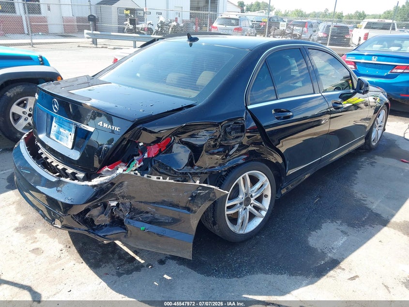 2013 Mercedes-benz C-klasse VIN WDDGF8AB6DR285256 IAAI salvage auction — REAR END, Salvage (North Carolina), sold $1,300 on 2026-08-09 (photo 4)