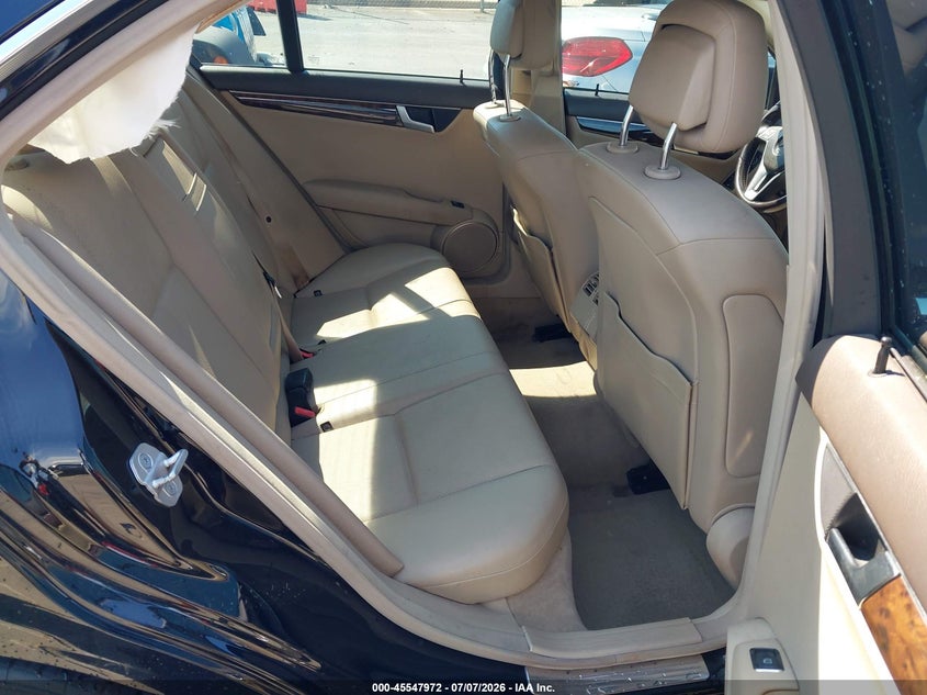 2013 Mercedes-benz C-klasse VIN WDDGF8AB6DR285256 IAAI salvage auction — REAR END, Salvage (North Carolina), sold $1,300 on 2026-08-09 (photo 8)