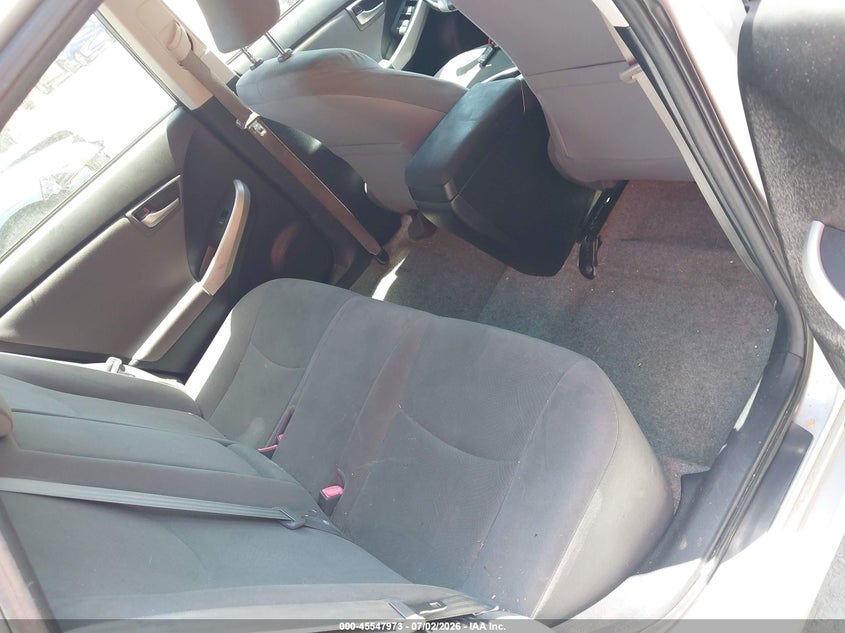 2012 Toyota Prius VIN JTDKN3DU4C5439105 IAAI salvage auction — NORMAL WEAR, Clear (Virginia), sold $1,750 on 2026-07-28 (photo 8)