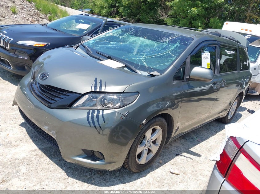 2011 Toyota Sienna VIN 5TDKK3DC5BS047498 IAAI salvage auction — FRONT END, Salvage (Massachusetts), sold $650 on 2026-07-28 (photo 2)