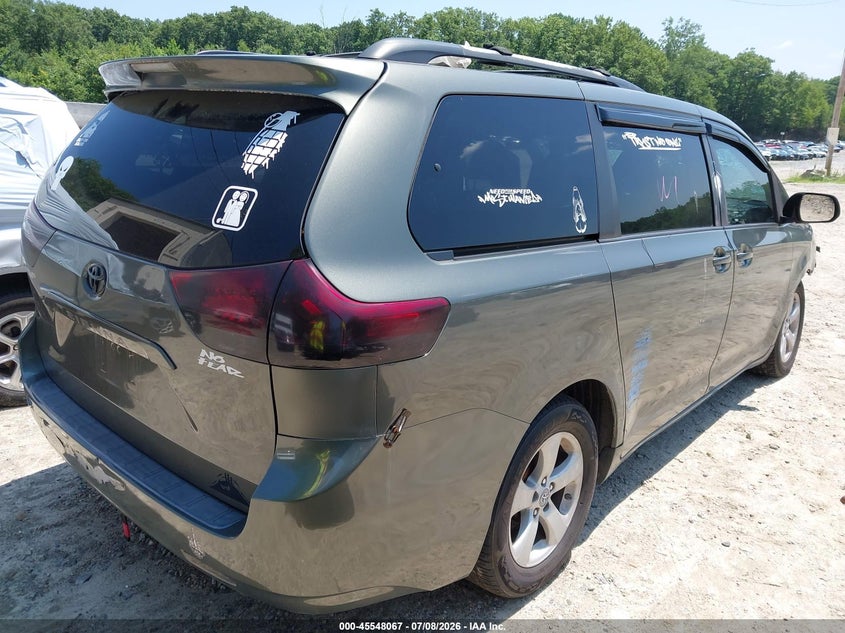2011 Toyota Sienna VIN 5TDKK3DC5BS047498 IAAI salvage auction — FRONT END, Salvage (Massachusetts), sold $650 on 2026-07-28 (photo 4)