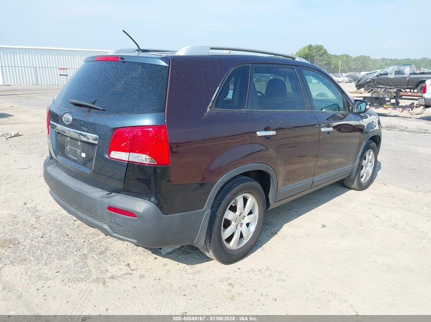 2013 Kia Sorento VIN 5XYKT4A68DG324355 IAAI salvage auction — UNKNOWN, Clear (North Carolina), sold $725 on 2026-07-18 (photo 4)