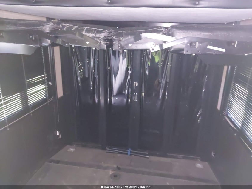 2016 Jayco Seismic VIN 1UJCJSCV4G19H0107 IAAI salvage auction — WATER/FLOOD, Certificate Of Destruction (Louisiana), sold $8,450 on 2026-08-14 (photo 7)