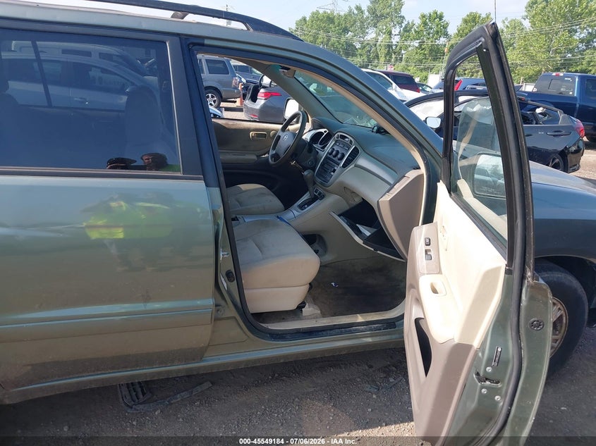 2006 Toyota Highlander VIN JTEEP21A660163955 IAAI salvage auction — NORMAL WEAR, Original (Ohio), sold $875 on 2026-07-30 (photo 5)