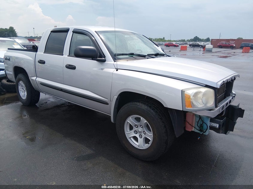 2005 Dodge Dakota VIN 1D7HW48K95S289590 IAAI salvage auction — FRONT END, Salvage (Missouri), sold $975 on 2026-07-31 (photo 1)