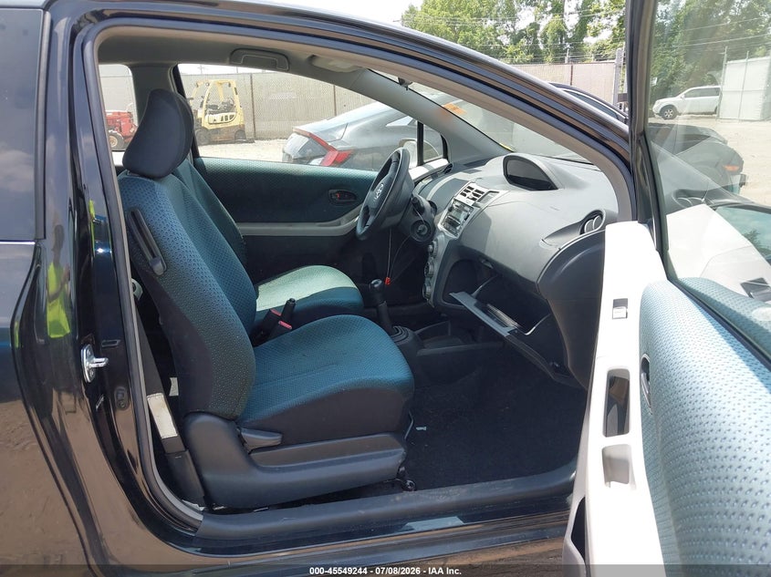 2007 Toyota Yaris VIN JTDJT923275095407 IAAI salvage auction — SIDE, Salvage (Ohio), sold $525 on 2026-07-30 (photo 5)