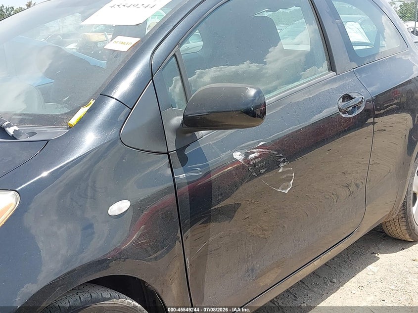 2007 Toyota Yaris VIN JTDJT923275095407 IAAI salvage auction — SIDE, Salvage (Ohio), sold $525 on 2026-07-30 (photo 6)