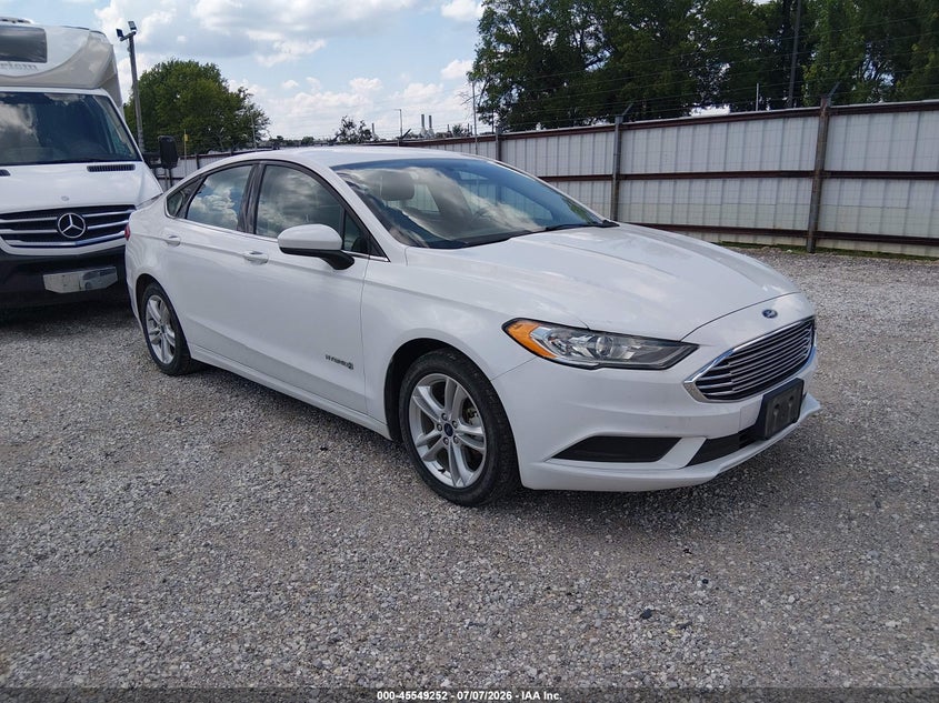 2018 Ford Fusion VIN 3FA6P0UU6JR141987 — IAAI salvage auction photo
