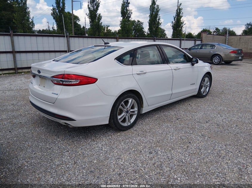 2018 Ford Fusion VIN 3FA6P0UU6JR141987 IAAI salvage auction — SIDE, Sf97 (Missouri), sold $11,300 on 2026-09-03 (photo 4)