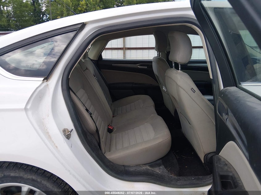 2018 Ford Fusion VIN 3FA6P0UU6JR141987 IAAI salvage auction — SIDE, Sf97 (Missouri), sold $11,300 on 2026-09-03 (photo 8)