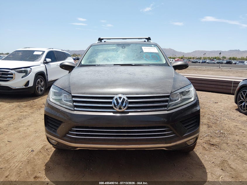 2015 Volkswagen Touareg VIN WVGEP9BP5FD007412 IAAI salvage auction — NORMAL WEAR, Salvage Title, sold $2,550 on 2026-08-04 (photo 6)
