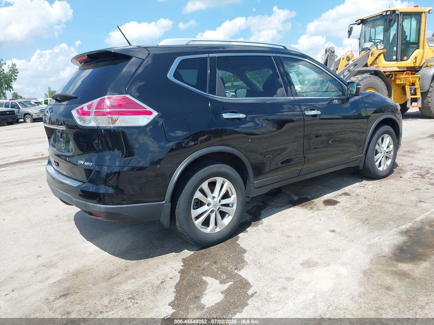 2015 Nissan Rogue VIN KNMAT2MV8FP509492 IAAI salvage auction — HAIL, Clear (Illinois), sold $1,375 on 2026-07-20 (photo 4)