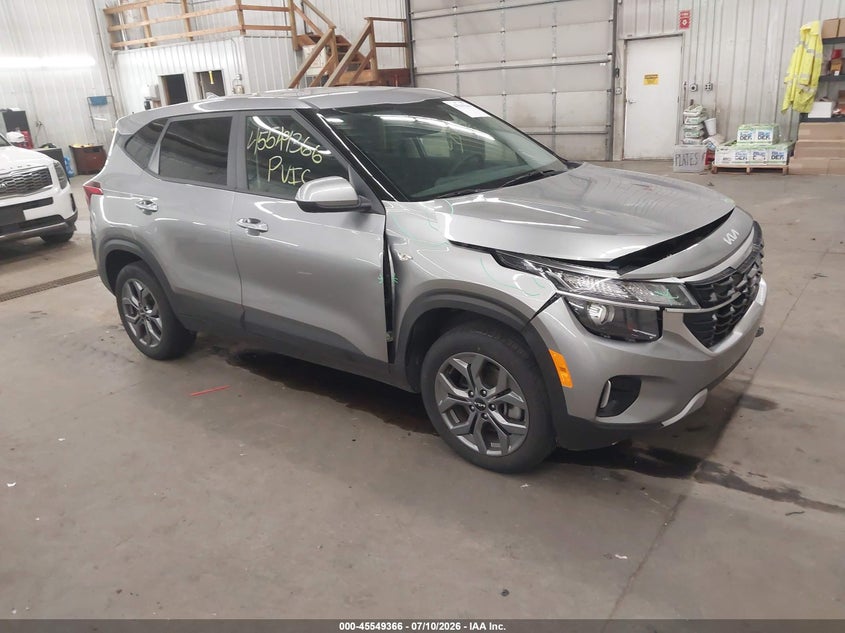 2024 Kia Seltos VIN KNDEPCAA9R7540638 — IAAI salvage auction photo