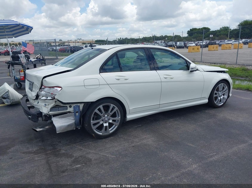 2011 Mercedes-benz C class VIN WDDGF5EB0BF656208 IAAI salvage auction — FRONT END, Rebuildable (Florida), sold $1,300 on 2026-08-13 (photo 4)